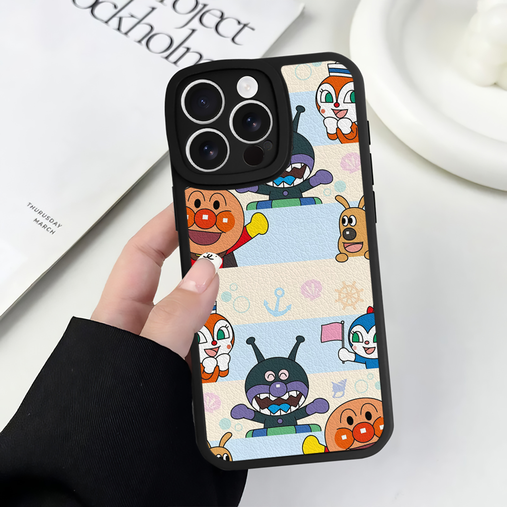 （画像用） アンパンマン Anpanman 【iPhone 16シリーズ対応】シリコンスマホケース（レザー調） 材質：シリコン